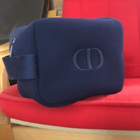 DIOR Men's Toiletry Pouch Navy Blue Authentic Savage - Picture 3 of 15